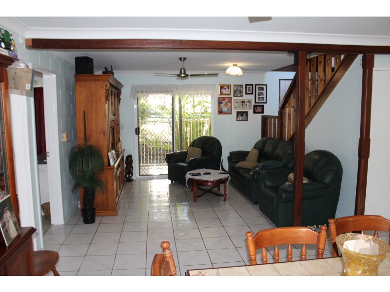 124 Horseshoe Bay Rd, Horseshoe Bay QLD 4819