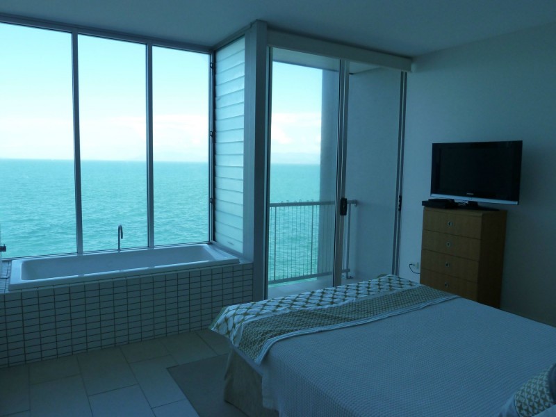 4305/146 Sooning St (Bright Point) St, Nelly Bay QLD 4819