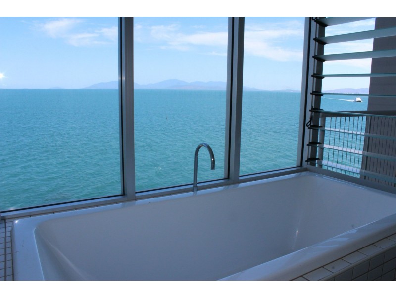 4305/146 Sooning St (Bright Point) St, Nelly Bay QLD 4819