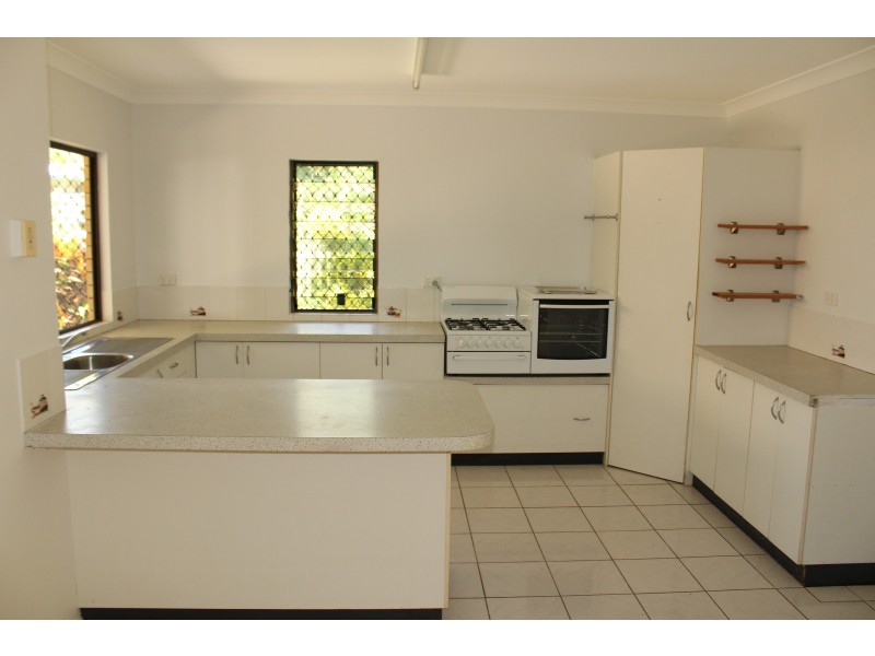 20 Nerita Cres, Nelly Bay QLD 4819