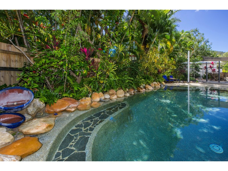 9 Rintoul Court, Horseshoe Bay QLD 4819