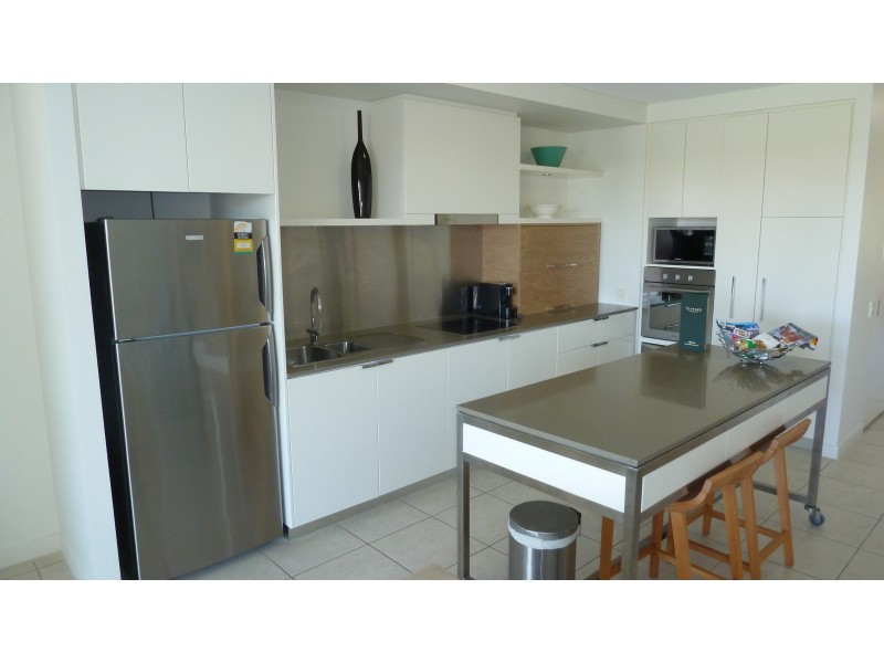 833/123 Sooning St (Blue On Blue) St, Nelly Bay QLD 4819