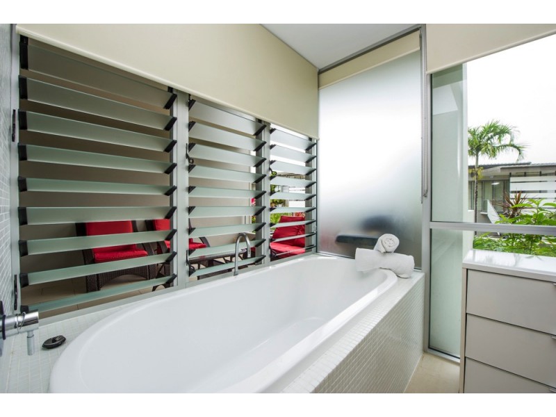 1208/146 Sooning Street, Nelly Bay QLD 4819