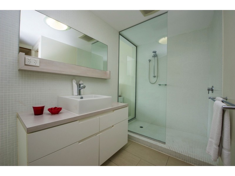 1208/146 Sooning Street, Nelly Bay QLD 4819