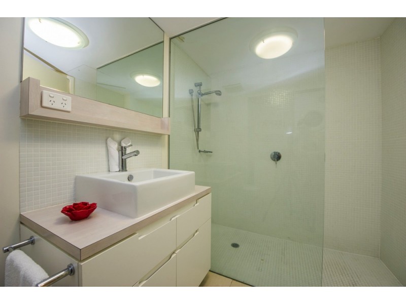 1208/146 Sooning Street, Nelly Bay QLD 4819