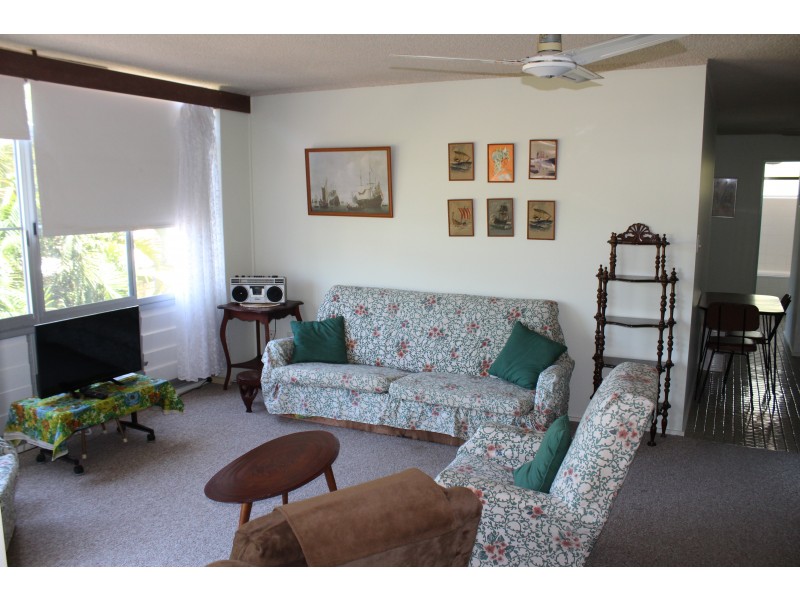 2/5 Cook Rd, Arcadia QLD 4819