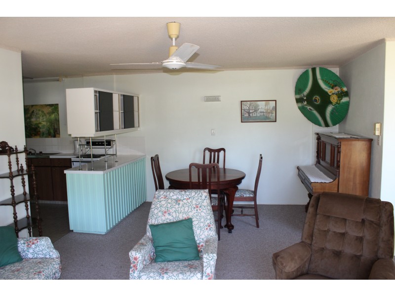 2/5 Cook Rd, Arcadia QLD 4819