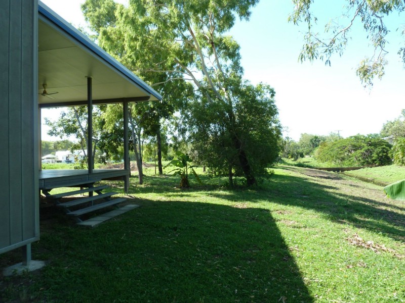 9 Sandals Bvd, Horseshoe Bay QLD 4819