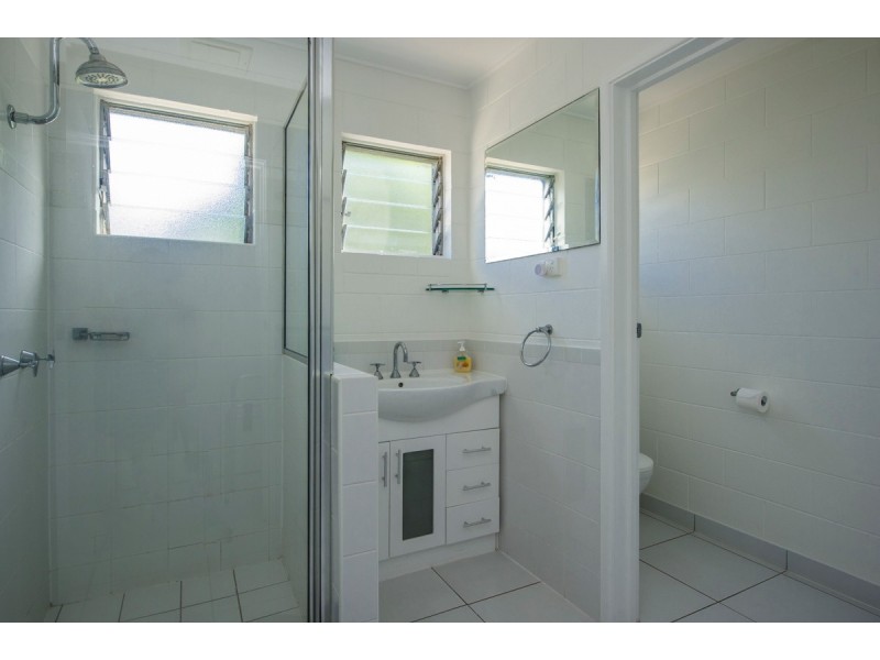 32 Marine Pde, Arcadia QLD 4819