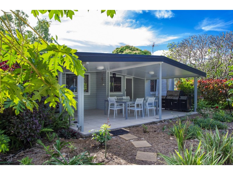 32 Marine Pde, Arcadia QLD 4819