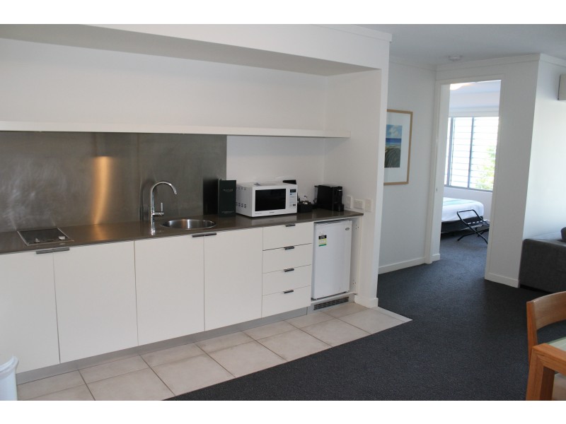 224/123 Sooning Street, Nelly Bay QLD 4819