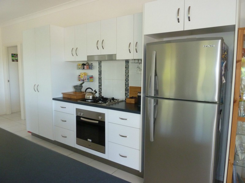 94 Gifford St, Horseshoe Bay QLD 4819