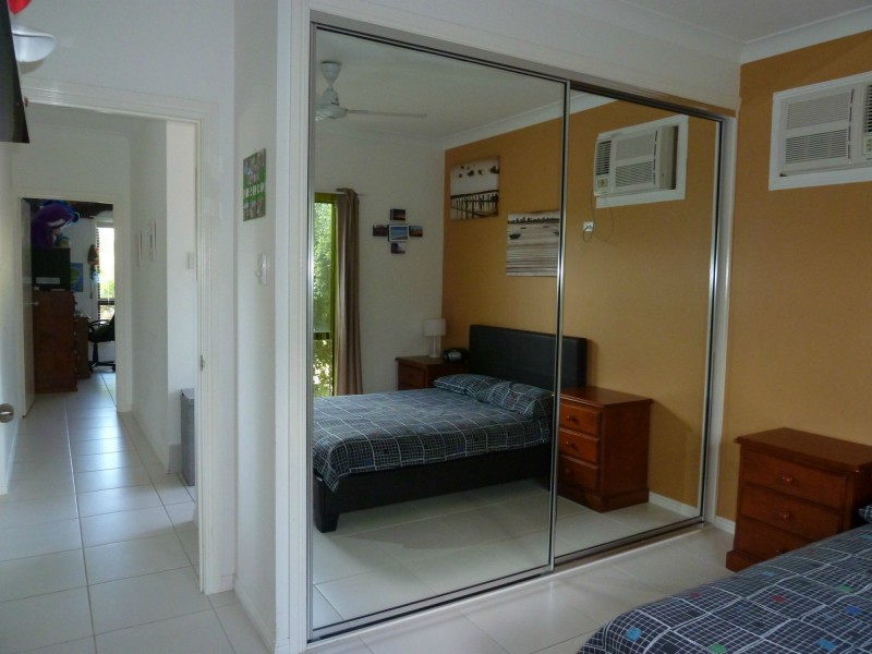 94 Gifford St, Horseshoe Bay QLD 4819