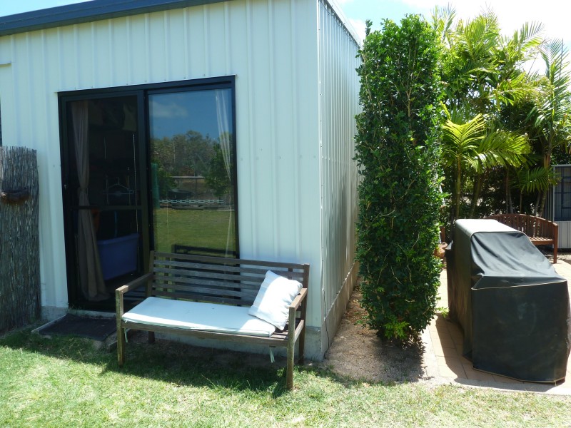 94 Gifford St, Horseshoe Bay QLD 4819