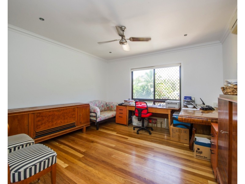 10 Bayside Ct, Horseshoe Bay QLD 4819