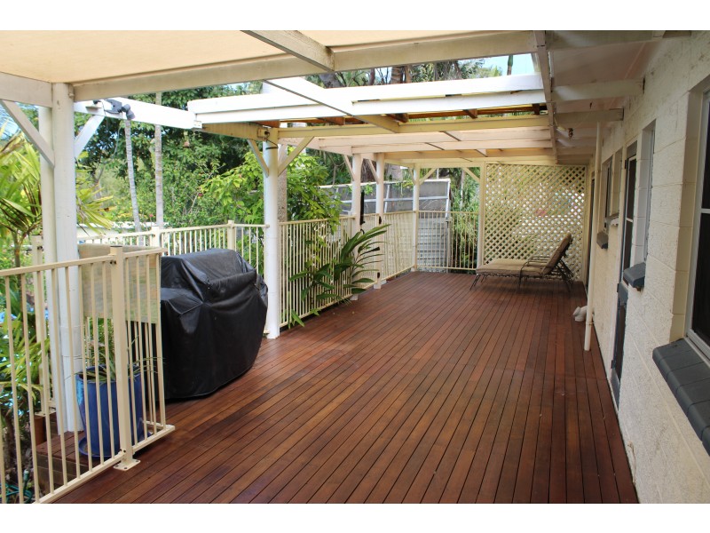 36 Elena St, Nelly Bay QLD 4819