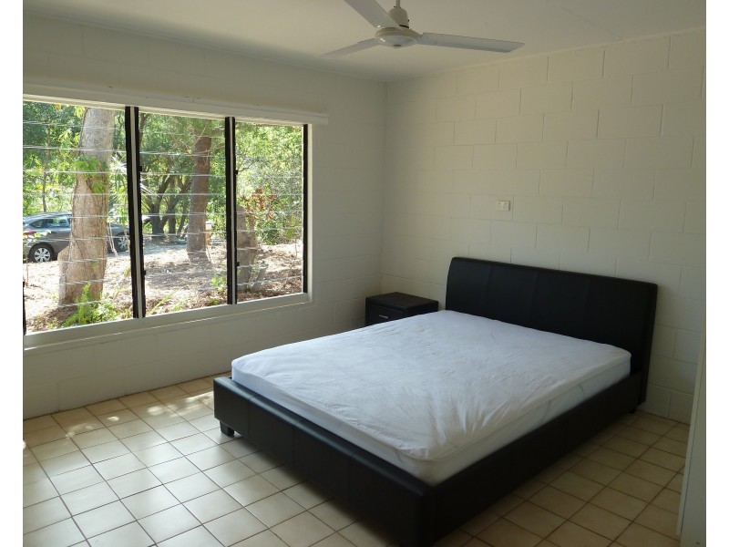 2/9 Kirk St, Nelly Bay QLD 4819