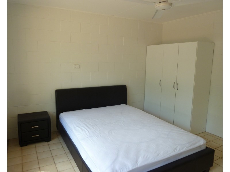 2/9 Kirk St, Nelly Bay QLD 4819