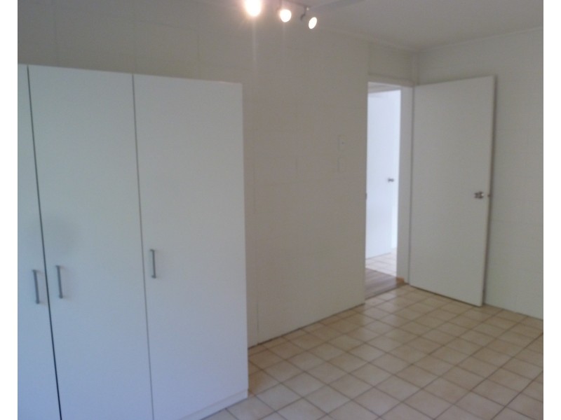 2/9 Kirk St, Nelly Bay QLD 4819