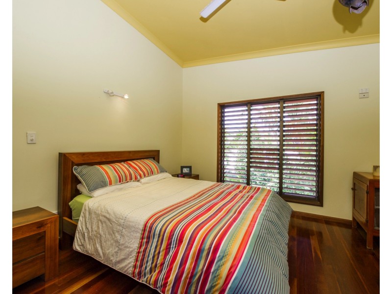 31 Nerita Cres, Nelly Bay QLD 4819