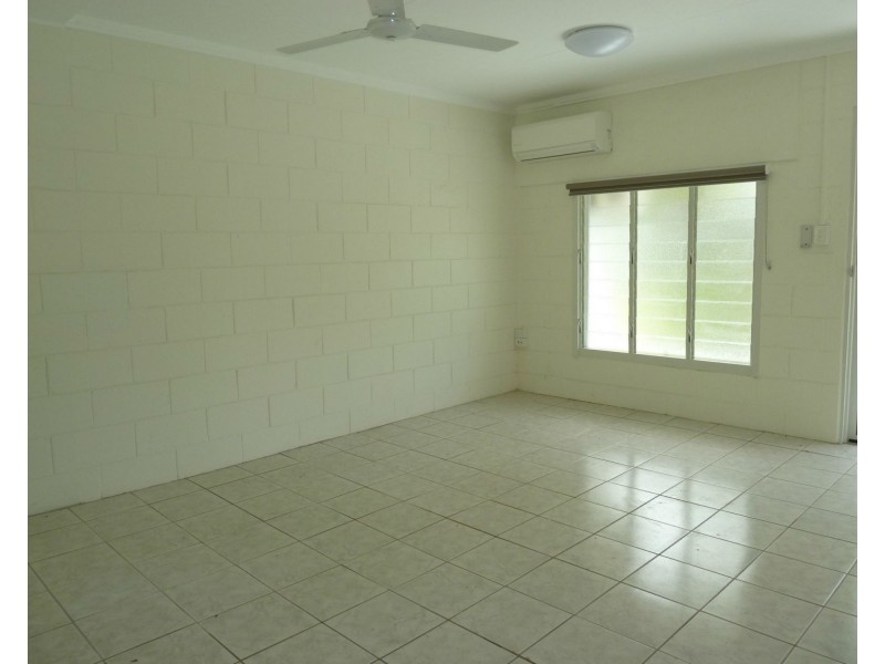 2/119 Horseshoe Bay Road, Horseshoe Bay QLD 4819