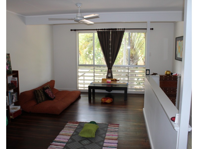 44 Barbarra St, Picnic Bay QLD 4819