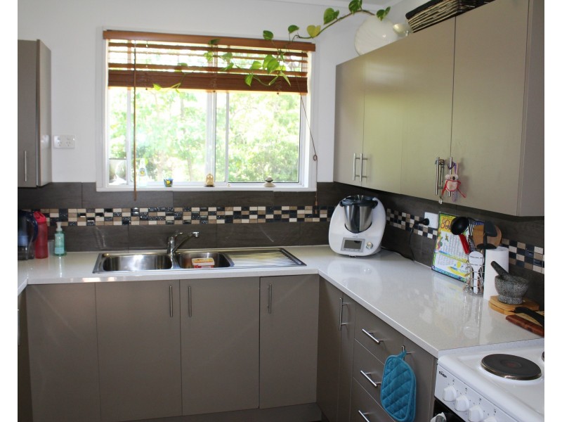 44 Barbarra St, Picnic Bay QLD 4819