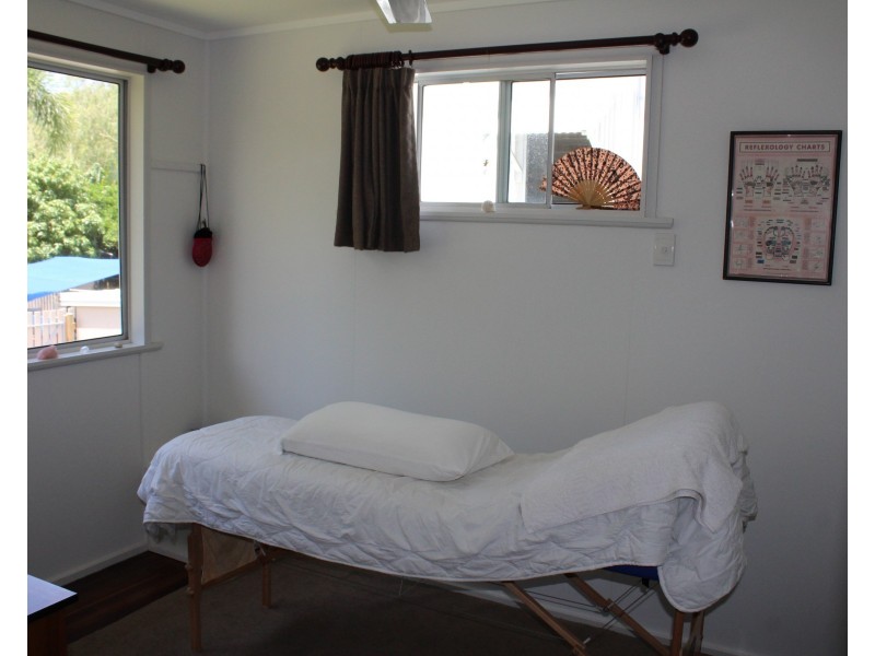 44 Barbarra St, Picnic Bay QLD 4819