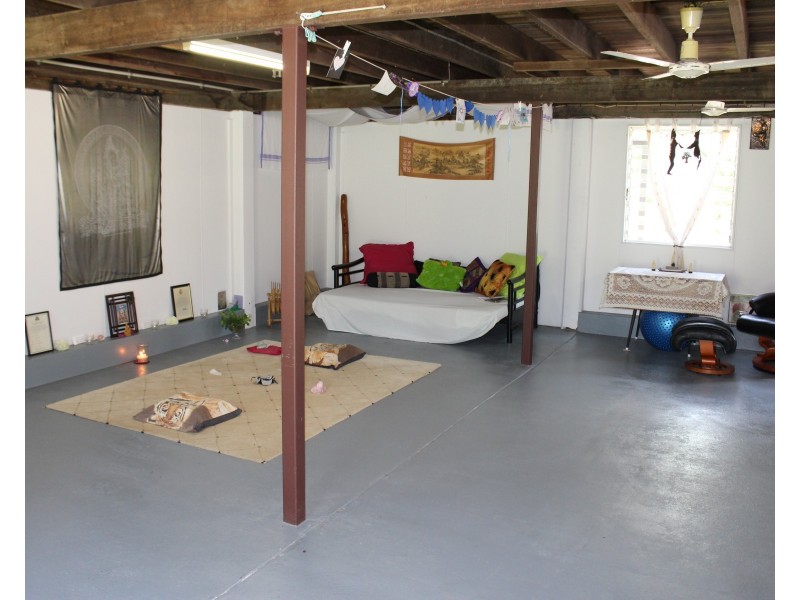 44 Barbarra St, Picnic Bay QLD 4819