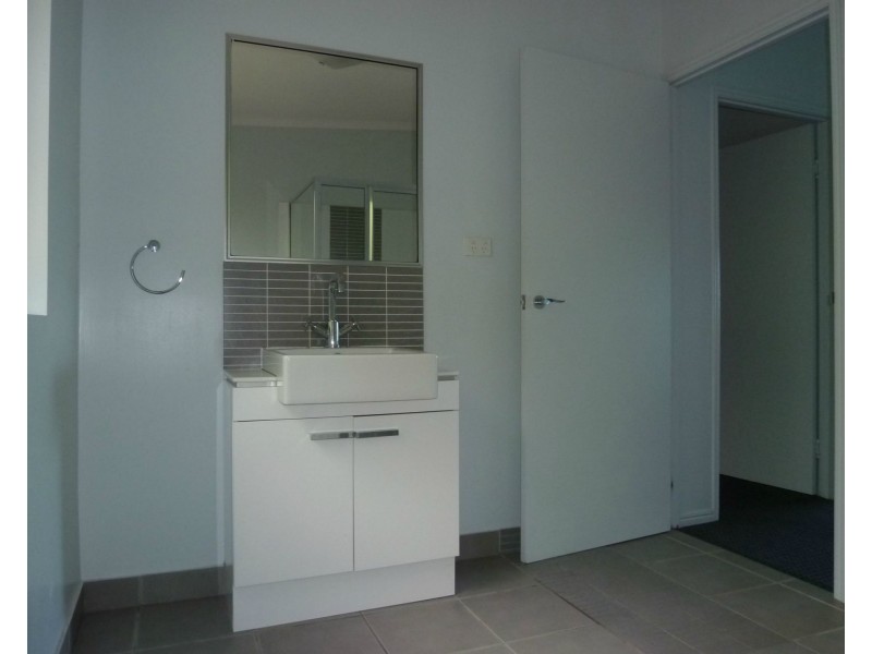 4/20 Yule St, Picnic Bay QLD 4819