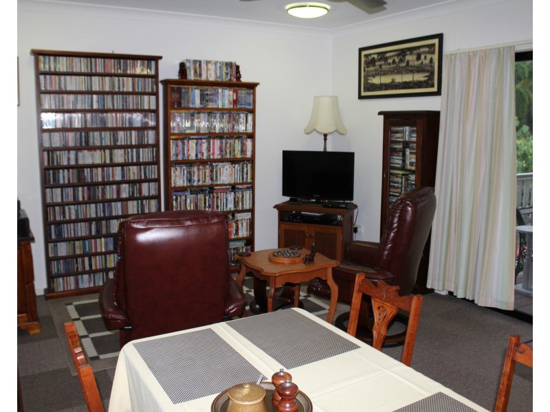 7 Serene Pl, Nelly Bay QLD 4819