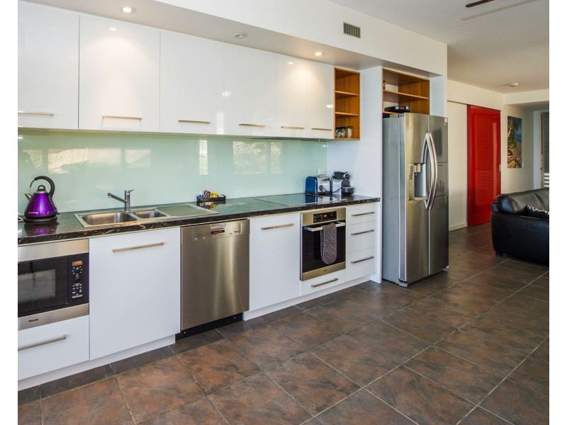 4106/146 Sooning Street (Bright Point), Nelly Bay QLD 4819