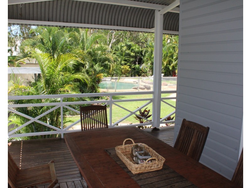 26 Mandalay Ave, Nelly Bay QLD 4819