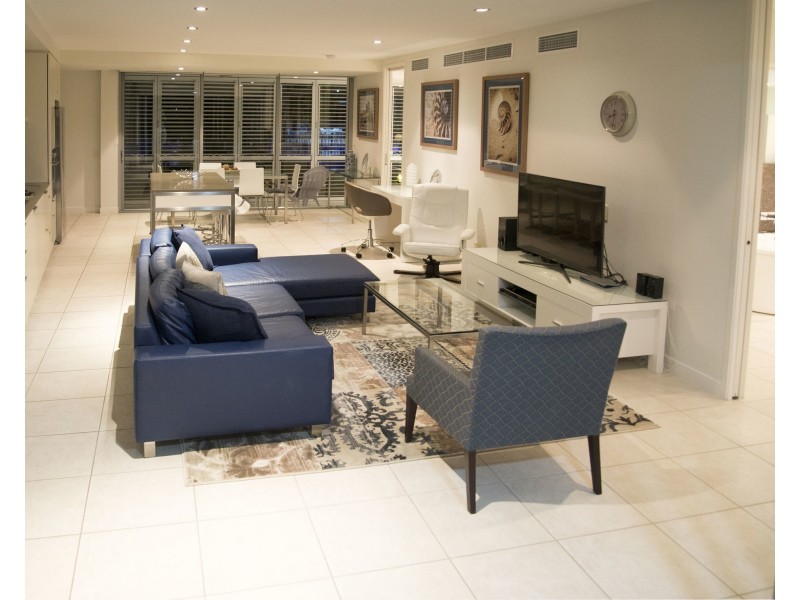 1014/123 Sooning Street, Nelly Bay QLD 4819