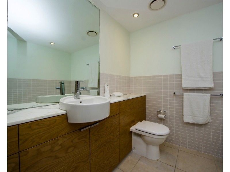 1014/123 Sooning Street, Nelly Bay QLD 4819