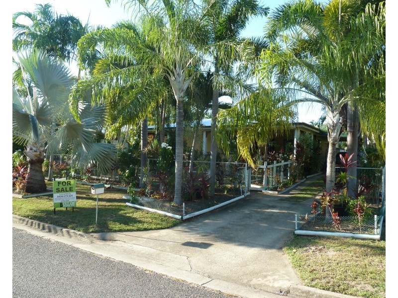 16 Compass Cres, Nelly Bay QLD 4819