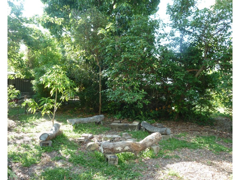 36 Barbarra St, Picnic Bay QLD 4819