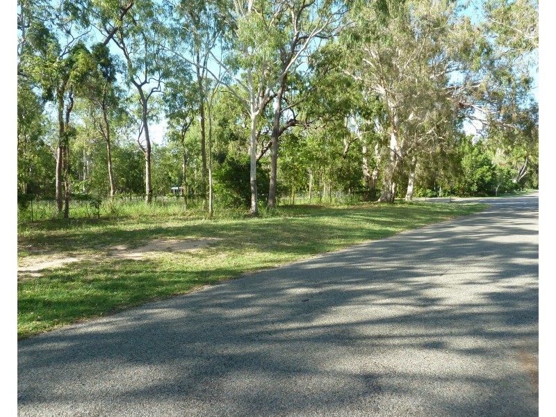 36 Barbarra St, Picnic Bay QLD 4819