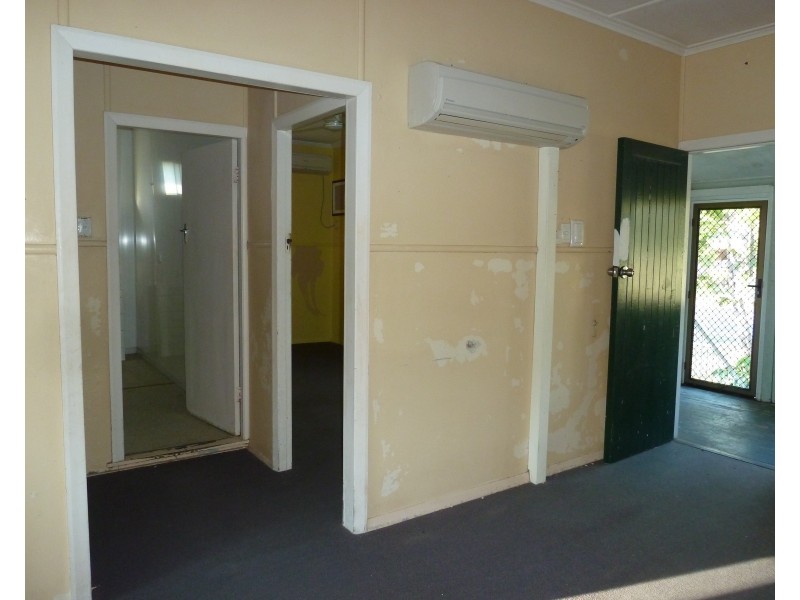 40 Granite St, Picnic Bay QLD 4819