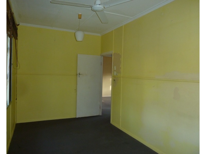 40 Granite St, Picnic Bay QLD 4819