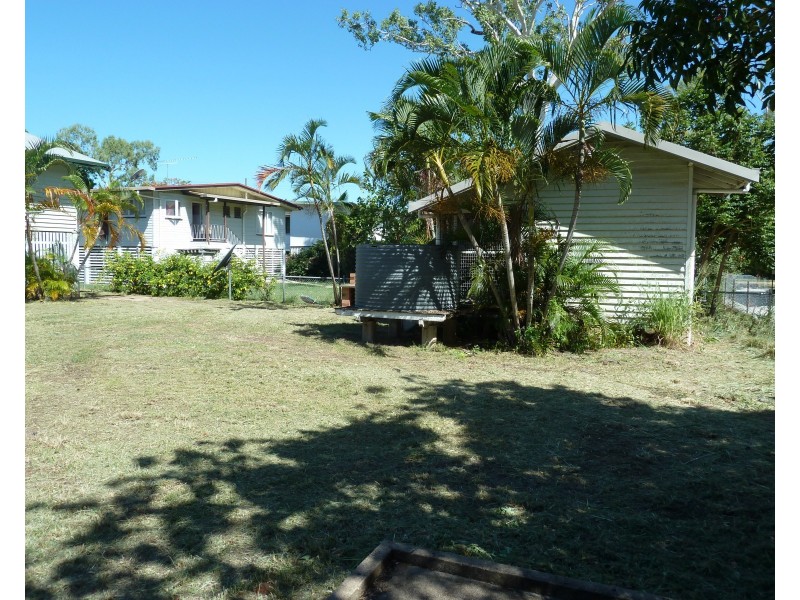 40 Granite St, Picnic Bay QLD 4819