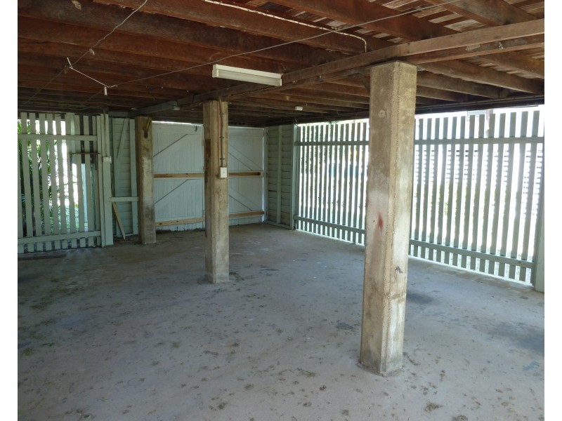 40 Granite St, Picnic Bay QLD 4819