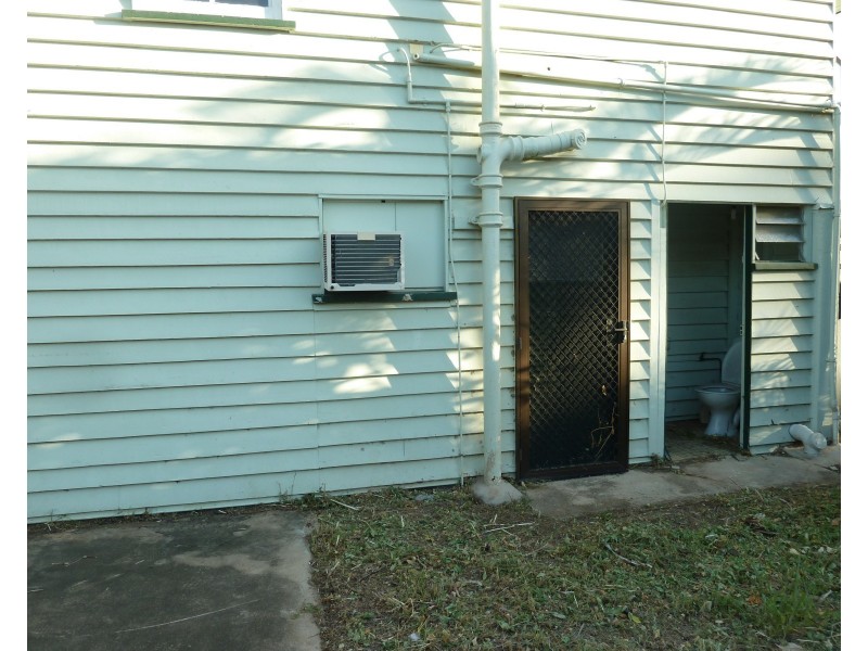 40 Granite St, Picnic Bay QLD 4819