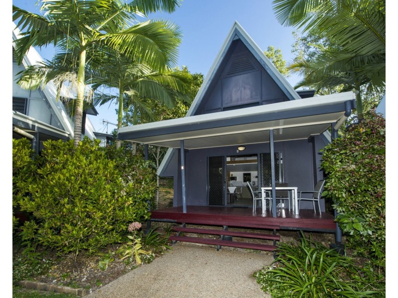 8/42 Yates Street, Nelly Bay QLD 4819