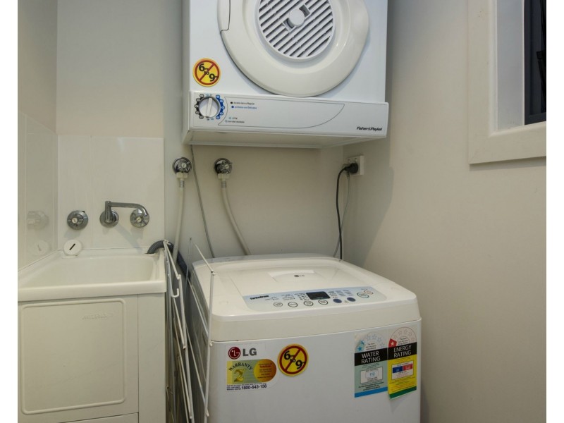 8/42 Yates Street, Nelly Bay QLD 4819