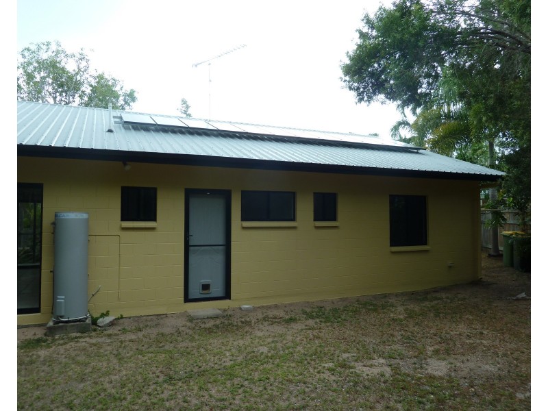 6 Carlson Ct, Horseshoe Bay QLD 4819