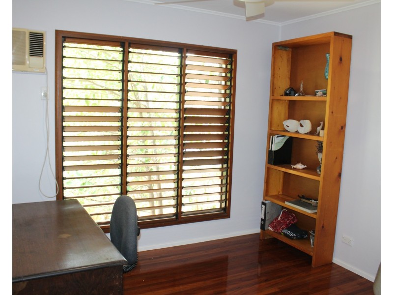 5 Nerita Ct, Nelly Bay QLD 4819