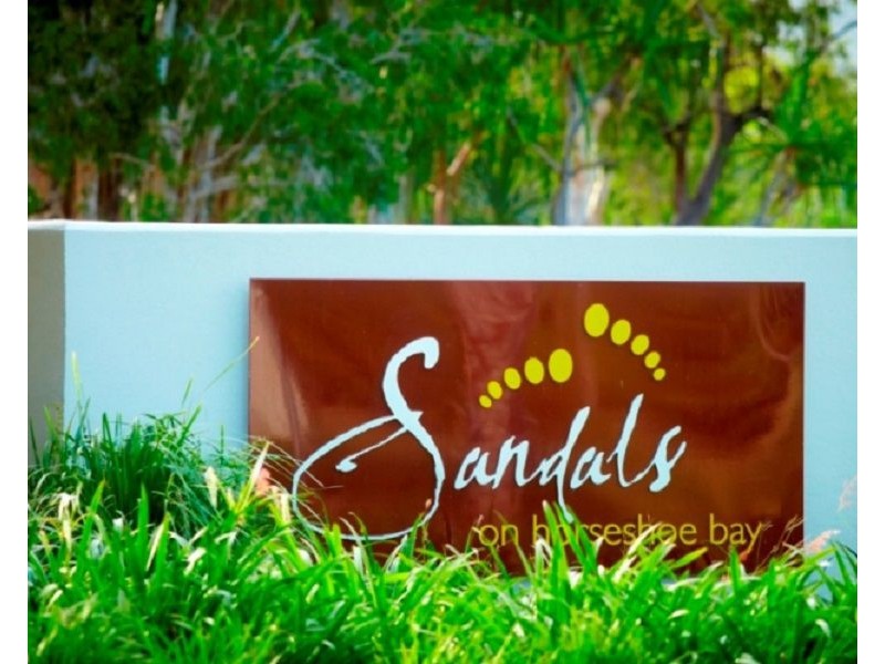 18 Pandanus Dr, Horseshoe Bay QLD 4819