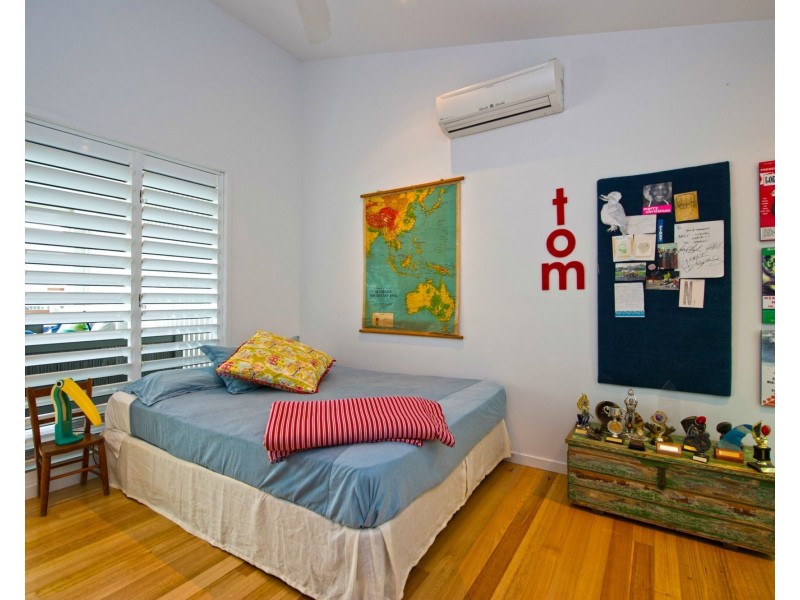 19 The Cove, Nelly Bay QLD 4819