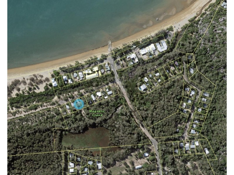 72 Henry Lawson St, Horseshoe Bay QLD 4819